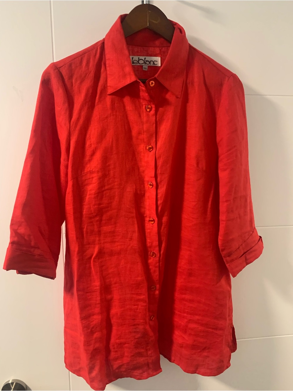 4/$20 Women Red Button-Up Linen Shirt A13